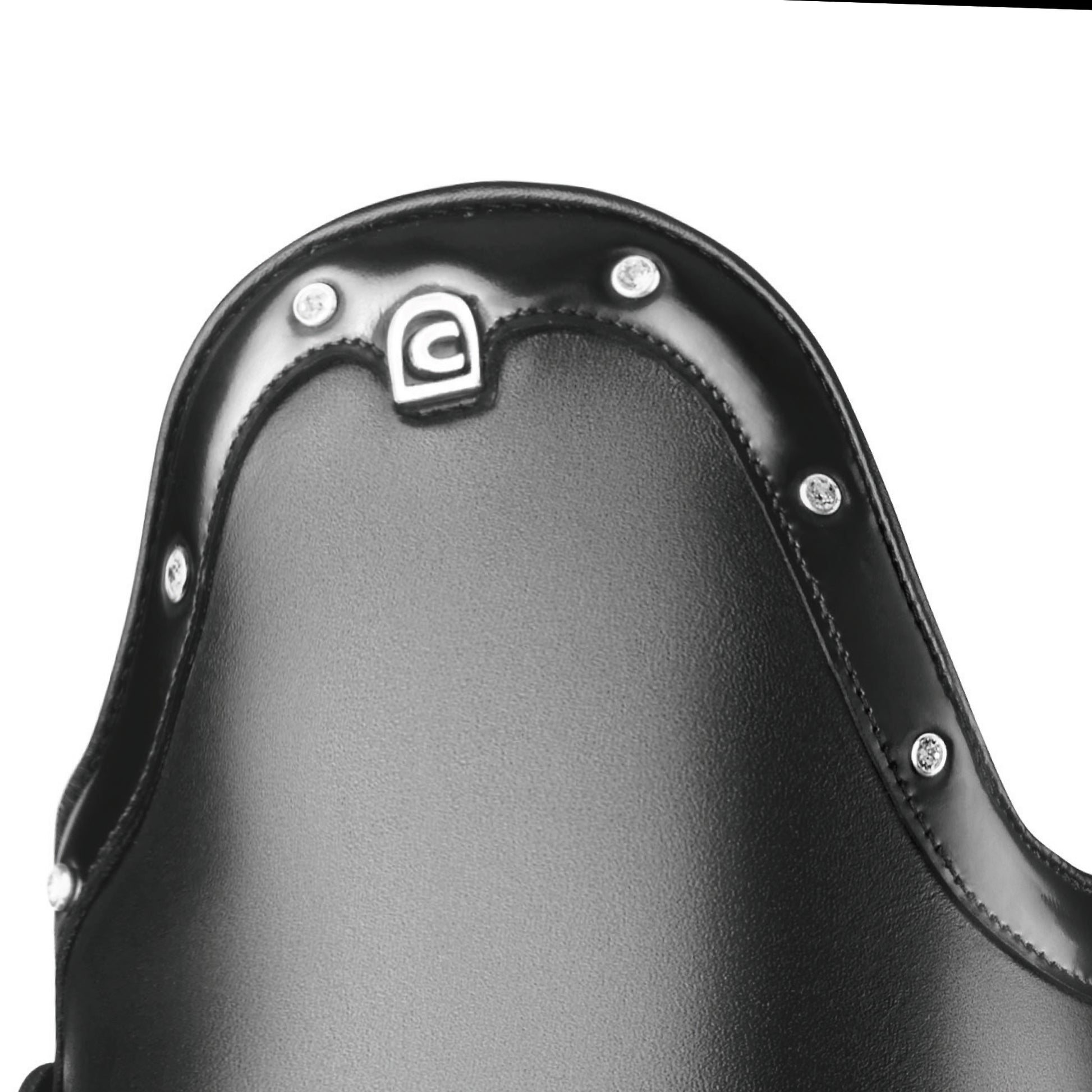 SWAROVSKI CRYSTALS AROUND CUFF 557085- Patent Leather