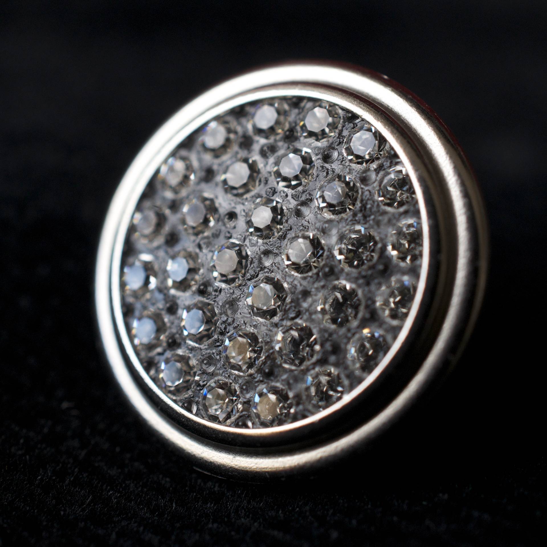 Swarovski single button