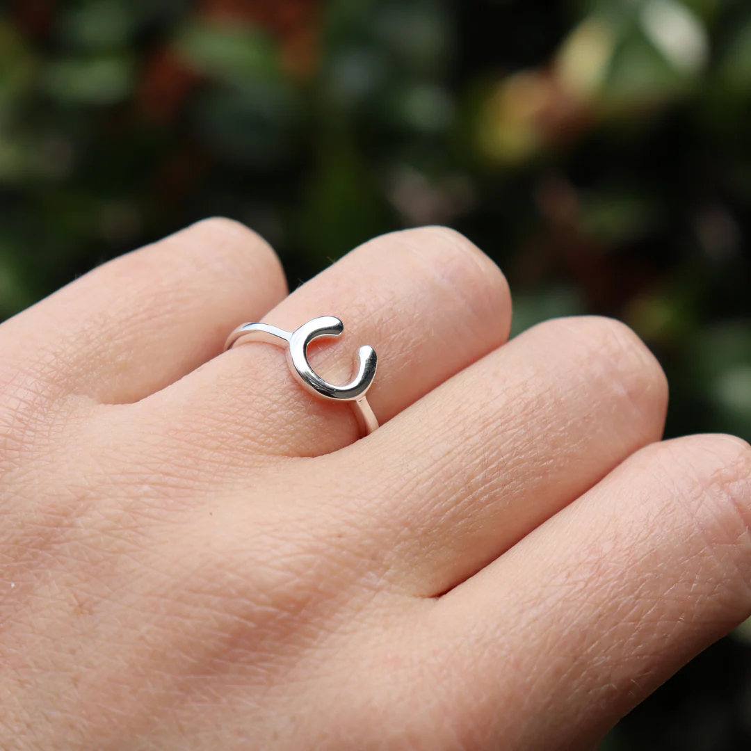 Breeze Solid Silver HorseShoe Ring